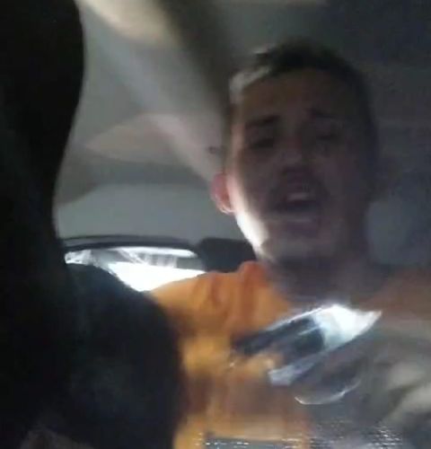 Motorista é feito refém por foragido e namorada; negociação durou 3h