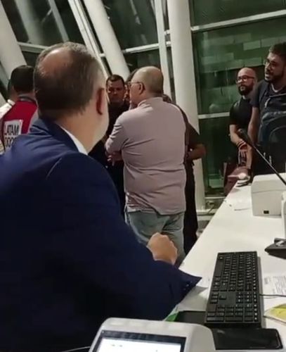 Em espera de 24h por voo, amapaense é ignorado por funcionários de companhia