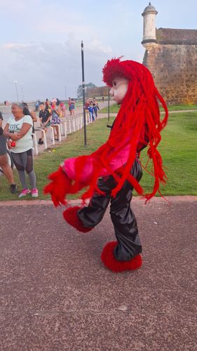 Carreta Furacão? Fofão é visto dando mortal na orla de Macapá