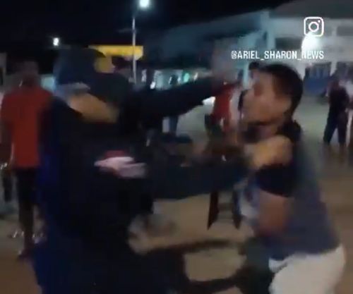 MMA Paraense: homem troca socos com policiais para escapar da prisão, em Itaituba 