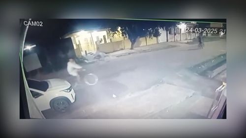 Ousadia: Ciclistas armados invadem casa em Macapá
