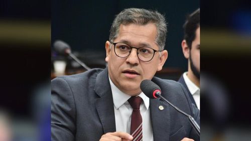 Dorinaldo apresenta pacote de proteção digital para infância, com foco na criminalização da monetização de crianças