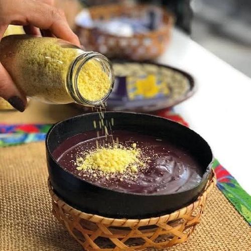 Açaí a preço de ouro em Macapá. Safra foi pequena, diz batedor