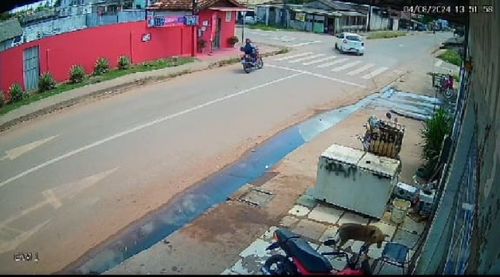 Macapá: motociclista “voa” para cima de carro durante acidente
