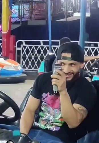 Inimigo da vergonha: de barbeiro a criador de conteúdo digital