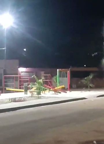 Macapá: Moradora filma "fantasma" no parquinho do Mestre Oscar