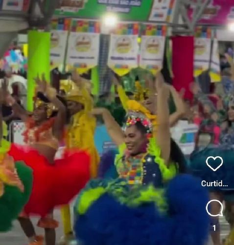 Quadrilha junina Guerreiros de Fogo inova ao representar comunidade LGBTQIA+