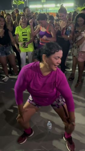 Na boquinha da garrafa: Aulão relembra ginga do ‘É o Tchan’