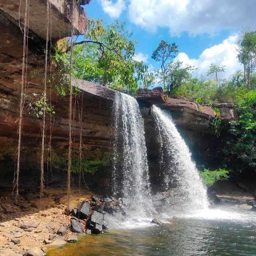 Cachoeira Sucurijú: Ainda não é o "fim dos tempos"- A  Cachoeira seca todo ano